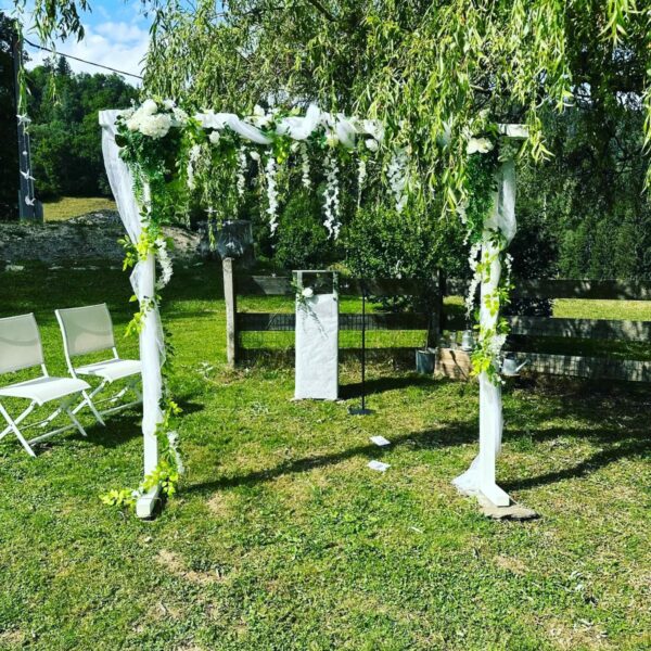 arche mariage fleurie pontcharra